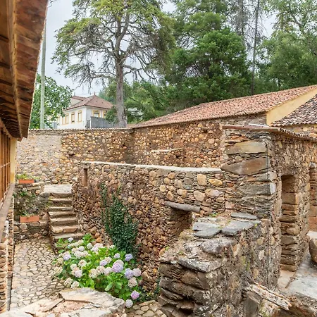 Quinta Da Maria Mendes *