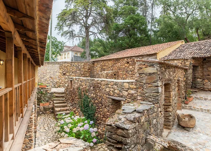 Quinta Da Maria Mendes *